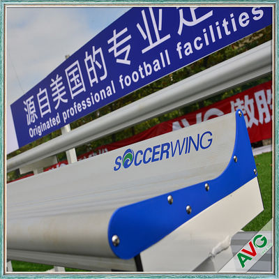 Προστασία από την υπεριώδη ακτινοβολία Ανασυρόμενες καρέκλες ποδοσφαιρικού σταδίου από πλαστικό / αλουμίνιο