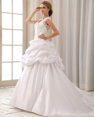 Ρομαντικά δαντέλα καπέλο μανίκι Halter λαιμό νυφικά με σχήμα καρδιάς σουτιέν